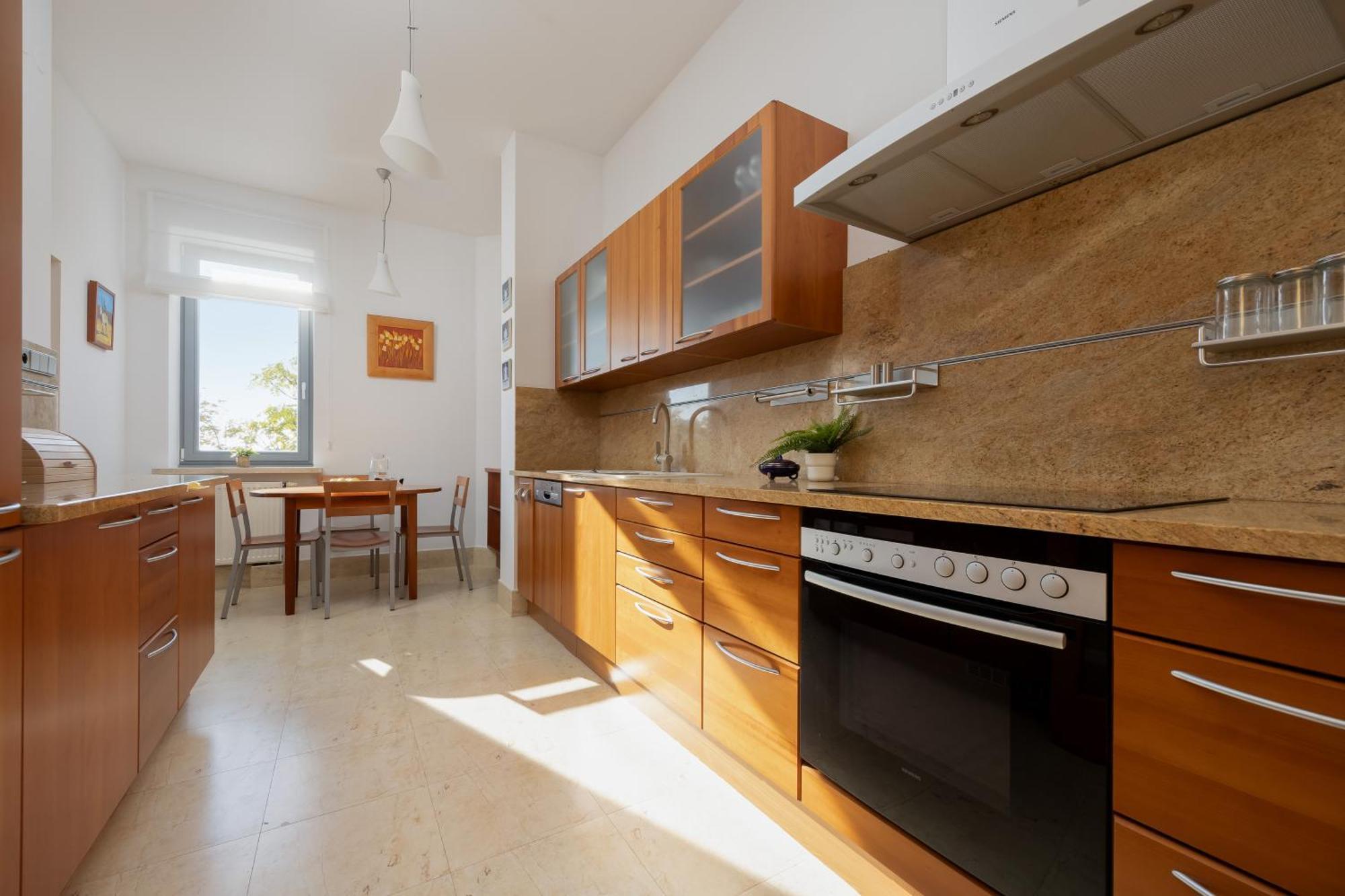Family With Parking Mokotow By Renters * Warszawa
