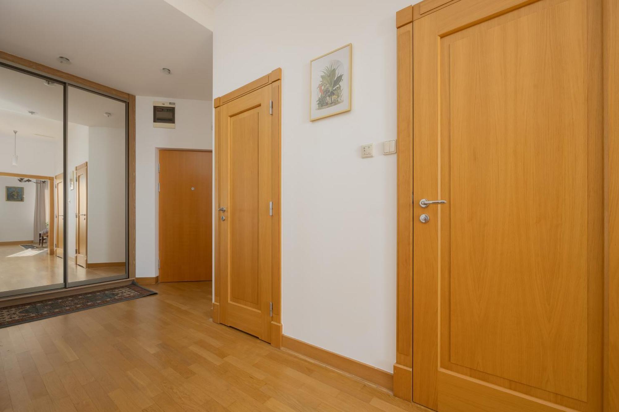 Apartament Family With Parking Mokotow By Renters *